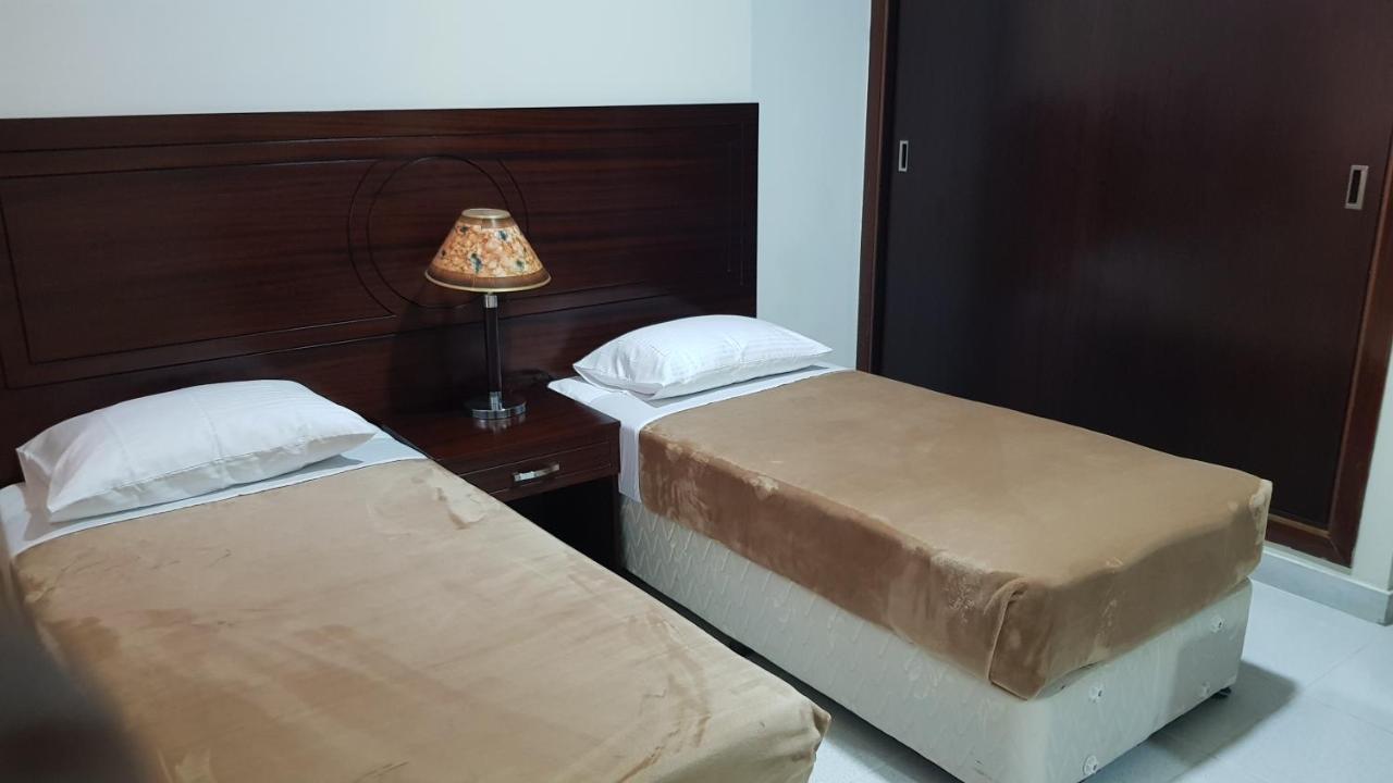 Ivory Hotel Apartments Абу-Даби Экстерьер фото