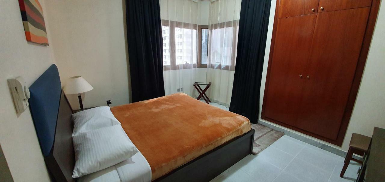 Ivory Hotel Apartments Абу-Даби Экстерьер фото