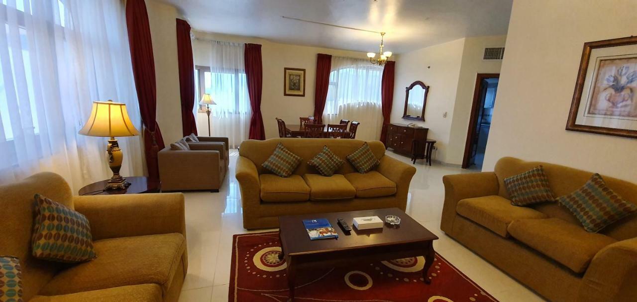 Ivory Hotel Apartments Абу-Даби Экстерьер фото