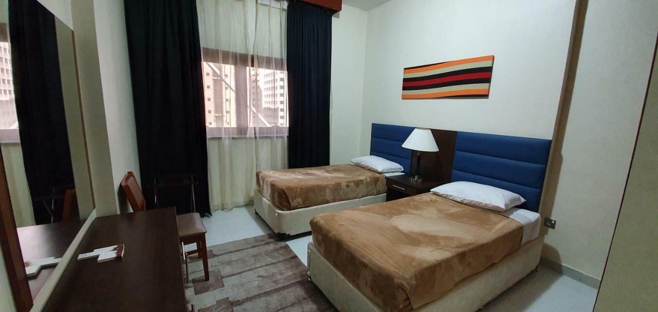 Ivory Hotel Apartments Абу-Даби Экстерьер фото